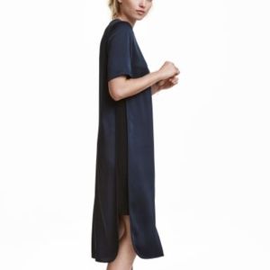 H&M Navy & Black Calf-Length Dress